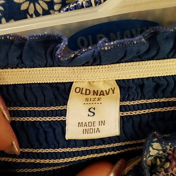 Dress - Picture 4 of 4